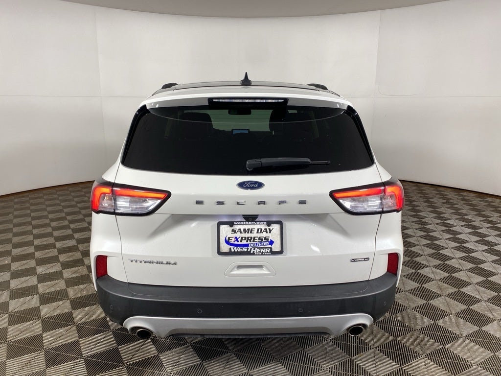 2020 Ford Escape Titanium Hybrid
