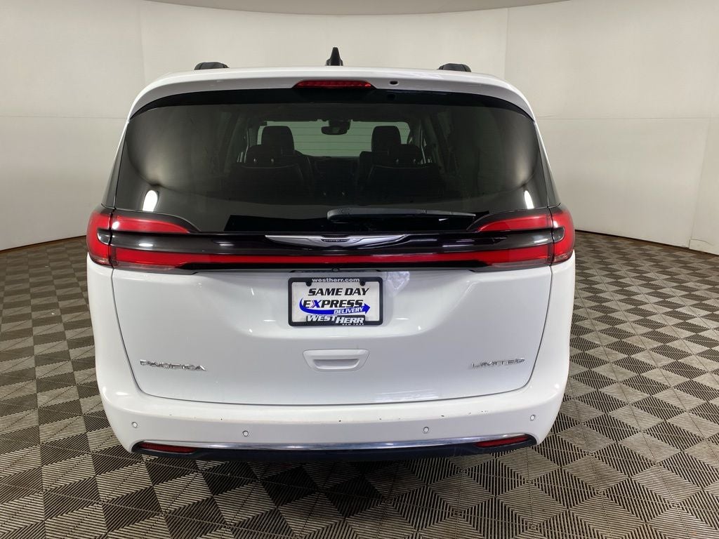 2023 Chrysler Pacifica Limited