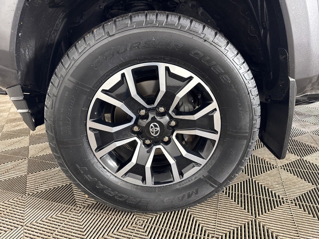 2023 Toyota Tacoma TRD Sport V6