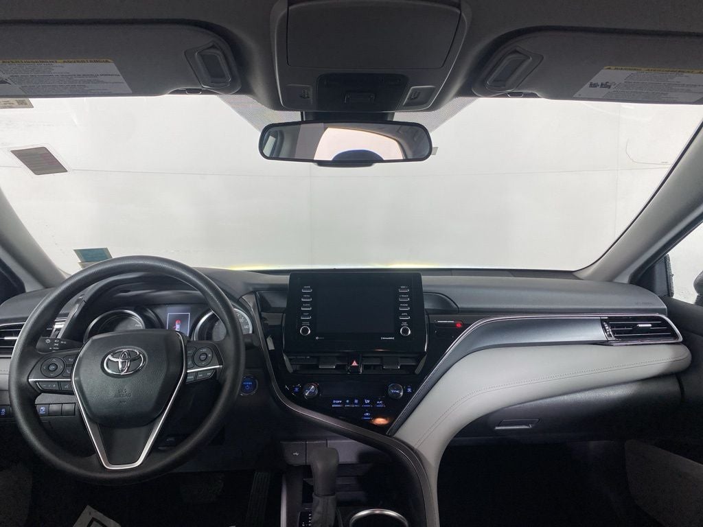 2024 Toyota Camry Hybrid LE