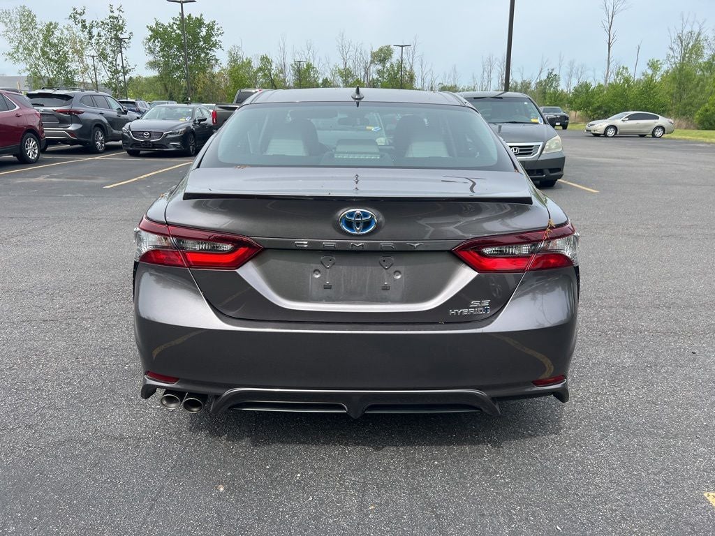 2024 Toyota Camry Hybrid SE