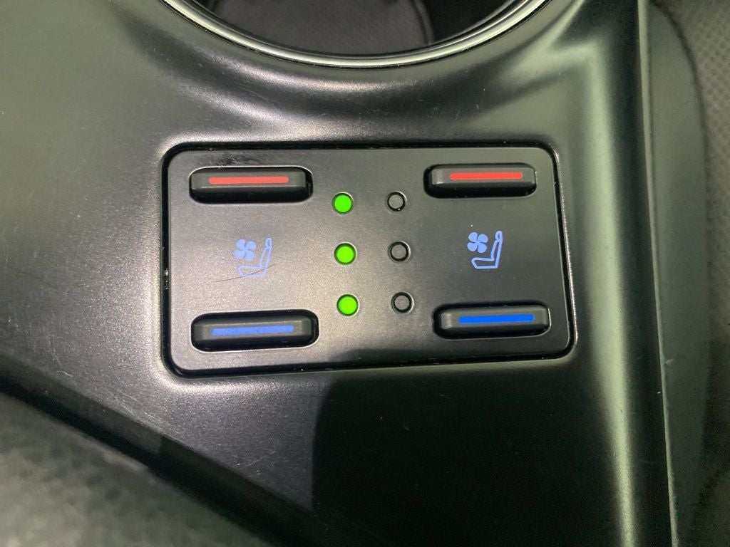 2020 Toyota Camry XSE V6