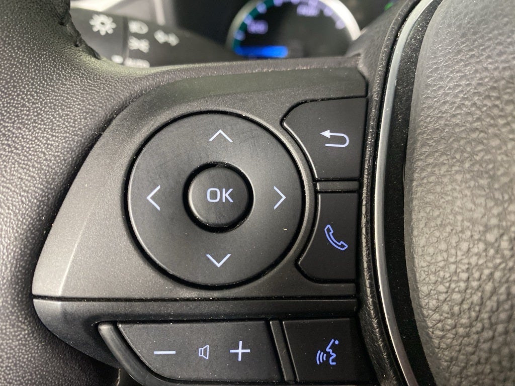 2022 Toyota RAV4 Hybrid SE