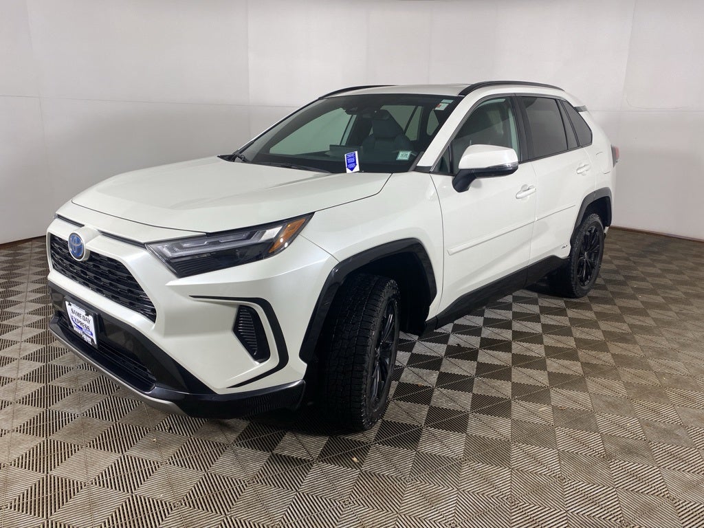 2022 Toyota RAV4 Hybrid SE