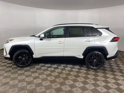 2022 Toyota RAV4 Hybrid SE