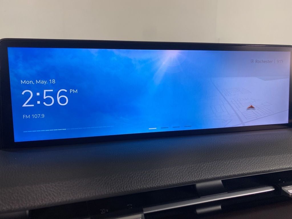 2024 Genesis GV70 2.5T