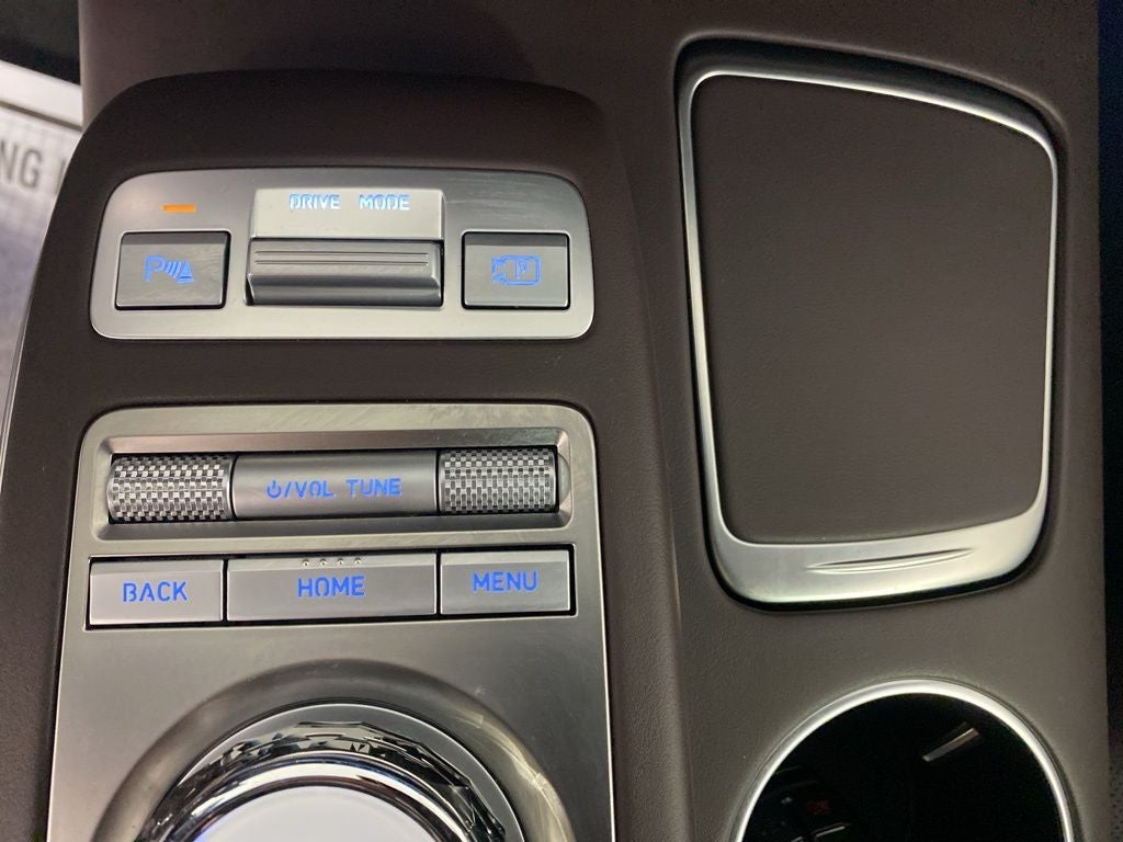 2024 Genesis GV70 2.5T