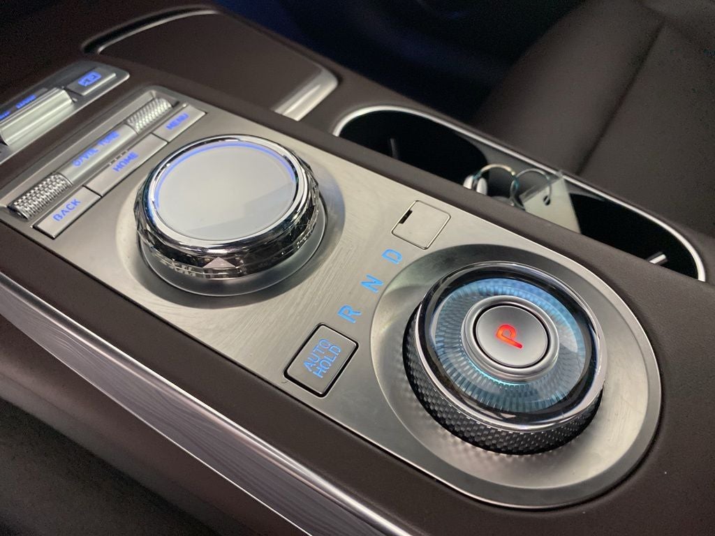 2024 Genesis GV70 2.5T