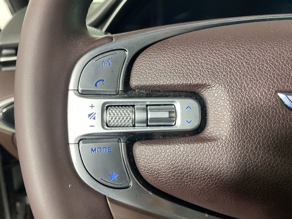 2024 Genesis GV70 2.5T