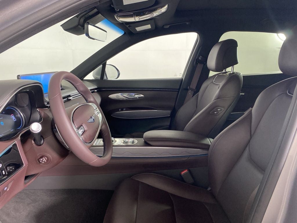 2024 Genesis GV70 2.5T