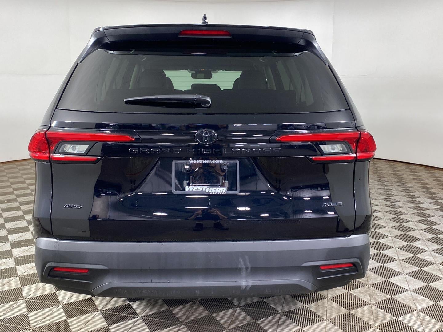 2024 Toyota Grand Highlander XLE