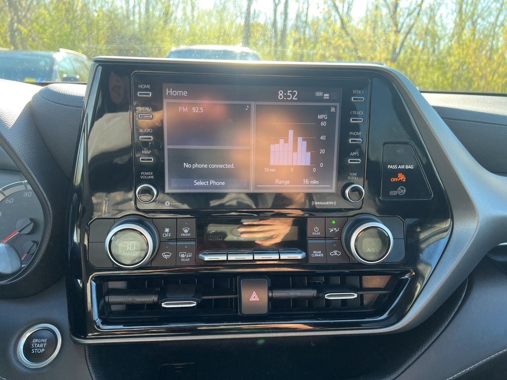 2021 Toyota Highlander L