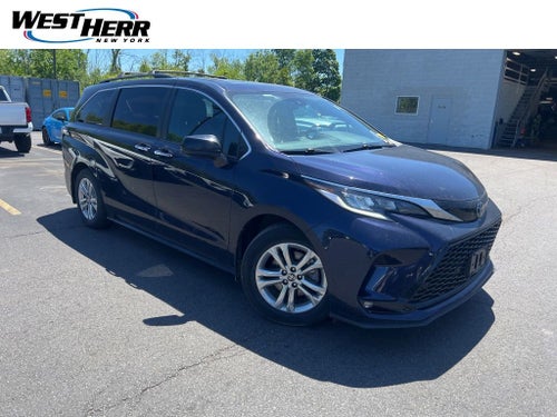 2023 Toyota Sienna XSE 7 Passenger
