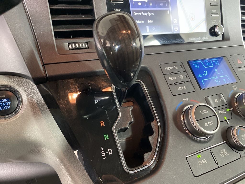 2018 Toyota Sienna XLE 7 Passenger