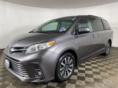 2018 Toyota Sienna XLE 7 Passenger