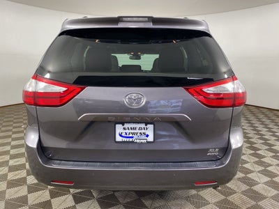 2018 Toyota Sienna XLE 7 Passenger