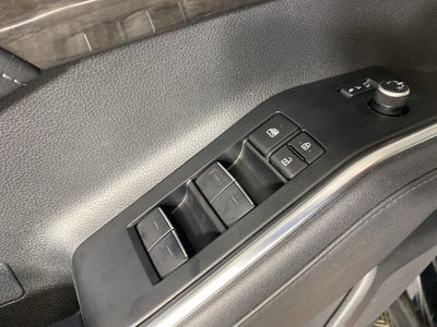 2023 Toyota Highlander Hybrid Platinum