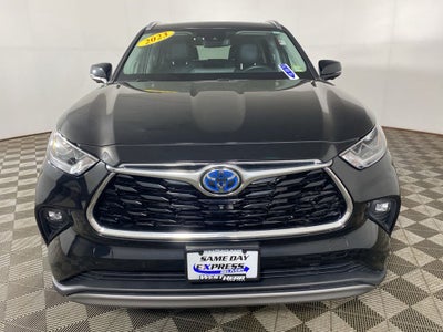 2023 Toyota Highlander Hybrid Platinum