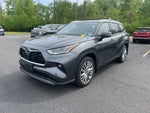 2024 Toyota Highlander Hybrid Platinum