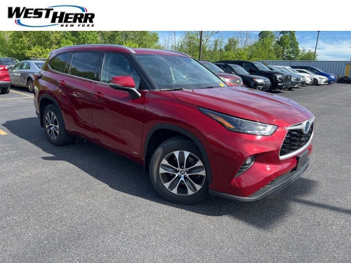 2022 Toyota Highlander Hybrid XLE