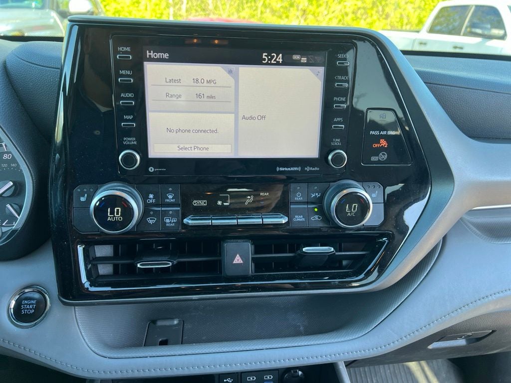 2022 Toyota Highlander XLE
