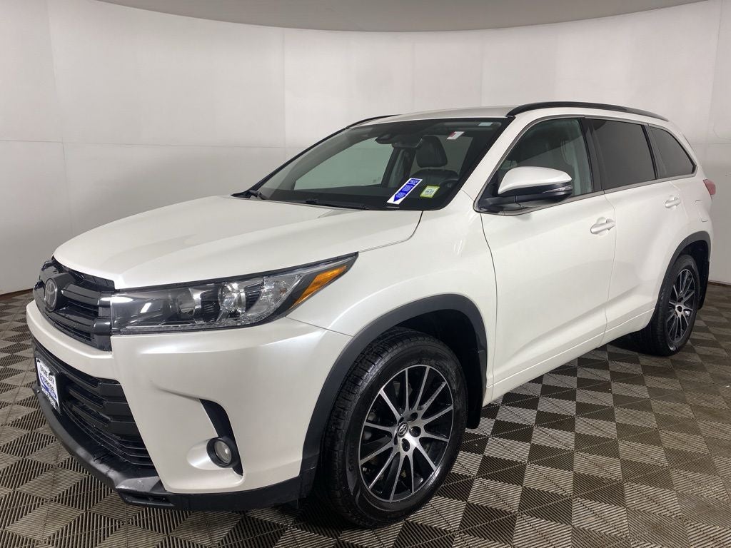 2018 Toyota Highlander SE