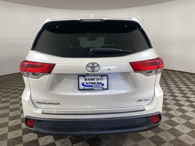 2018 Toyota Highlander SE