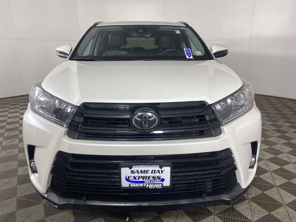 2018 Toyota Highlander SE