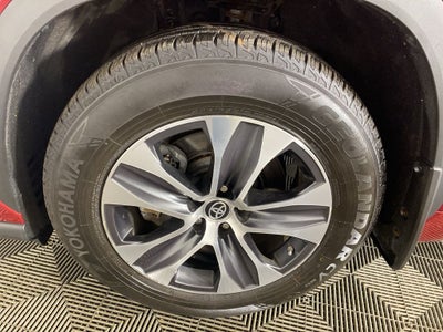 2023 Toyota Highlander Hybrid XLE
