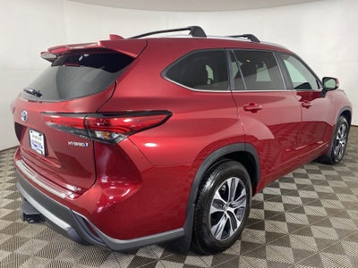 2023 Toyota Highlander Hybrid XLE