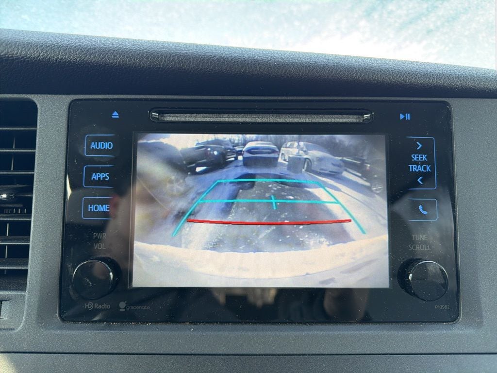 2015 Toyota Sienna LE