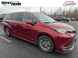 2021 Toyota Sienna XLE