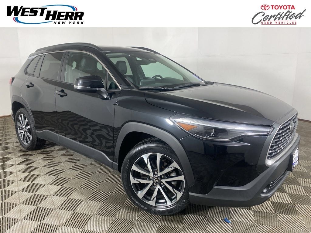 2023 Toyota Corolla Cross XLE