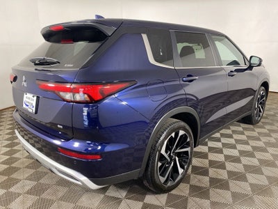 2024 Mitsubishi Outlander SE
