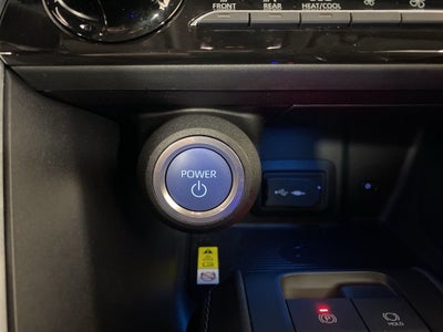 2022 Toyota Venza LE