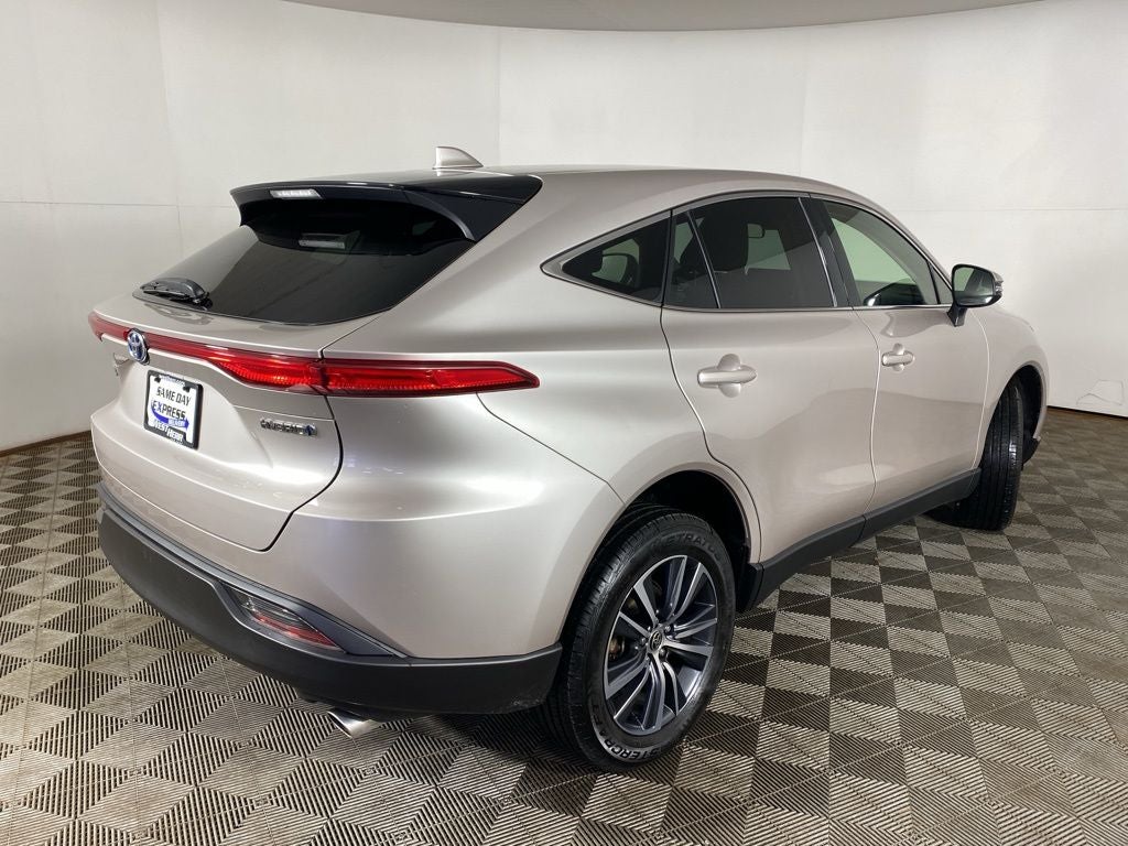 2022 Toyota Venza LE