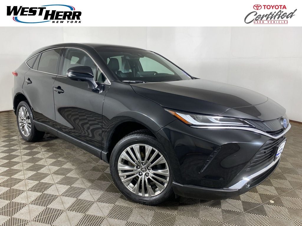 2024 Toyota Venza LE