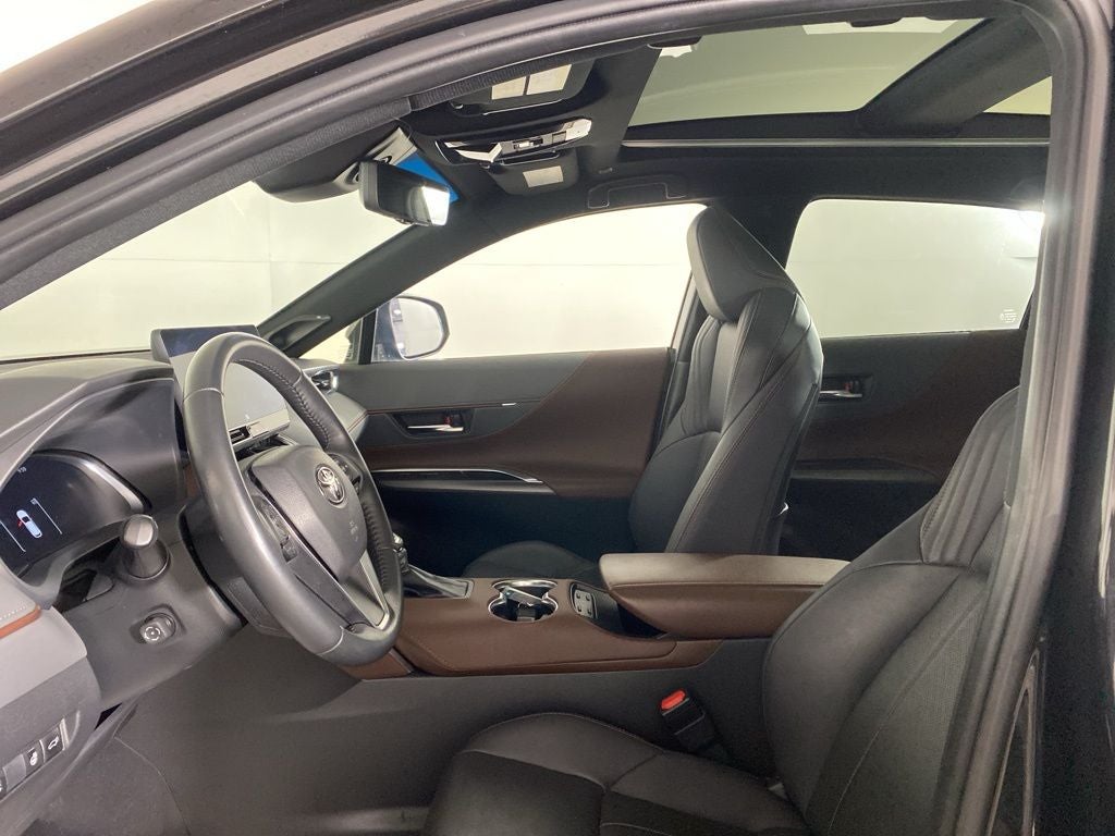 2024 Toyota Venza LE