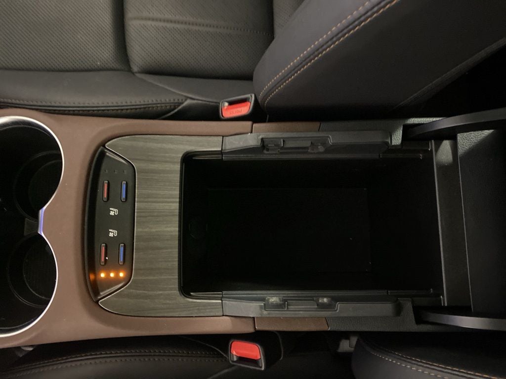 2024 Toyota Venza LE