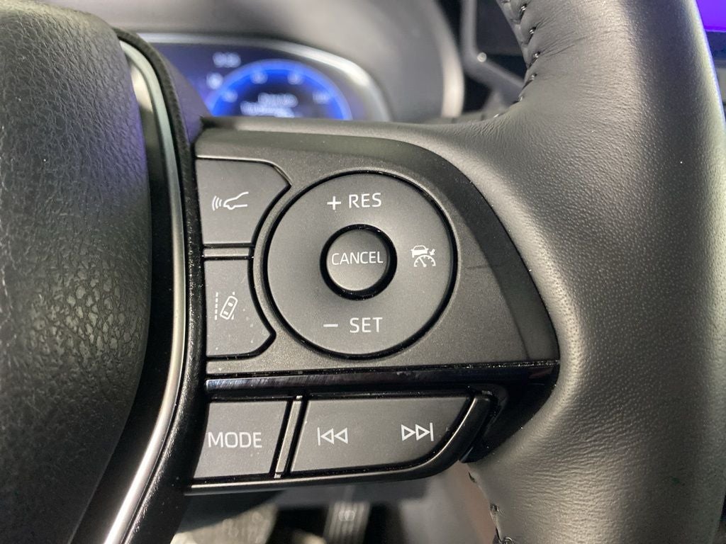 2024 Toyota Venza LE