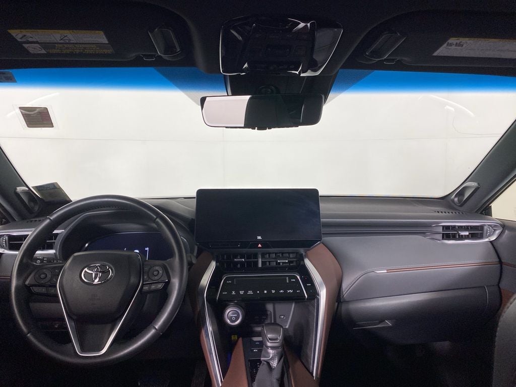 2024 Toyota Venza LE