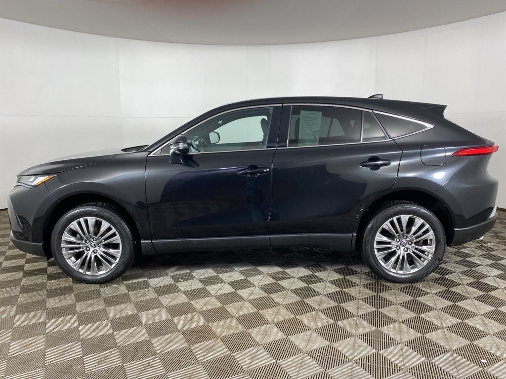 2024 Toyota Venza LE