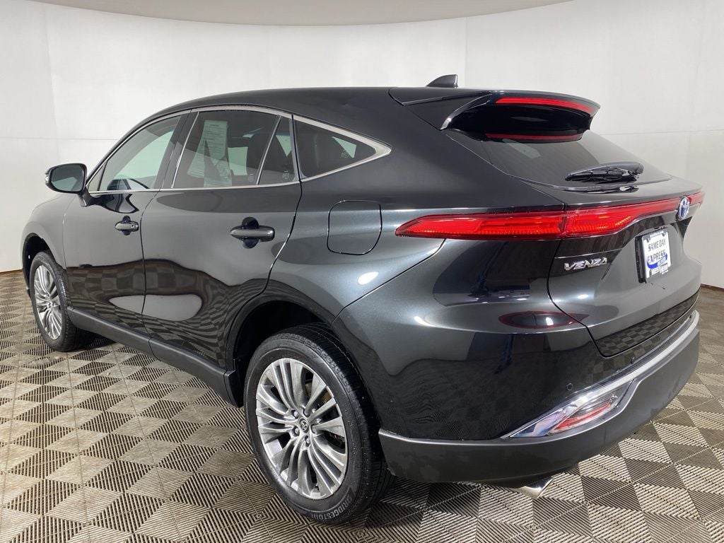 2024 Toyota Venza LE