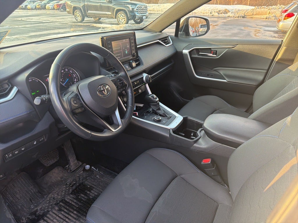 2022 Toyota RAV4 Hybrid SE