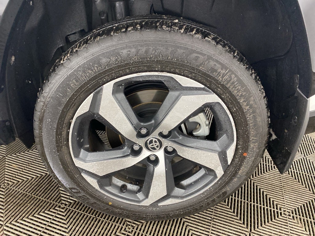 2024 Toyota RAV4 Prime SE