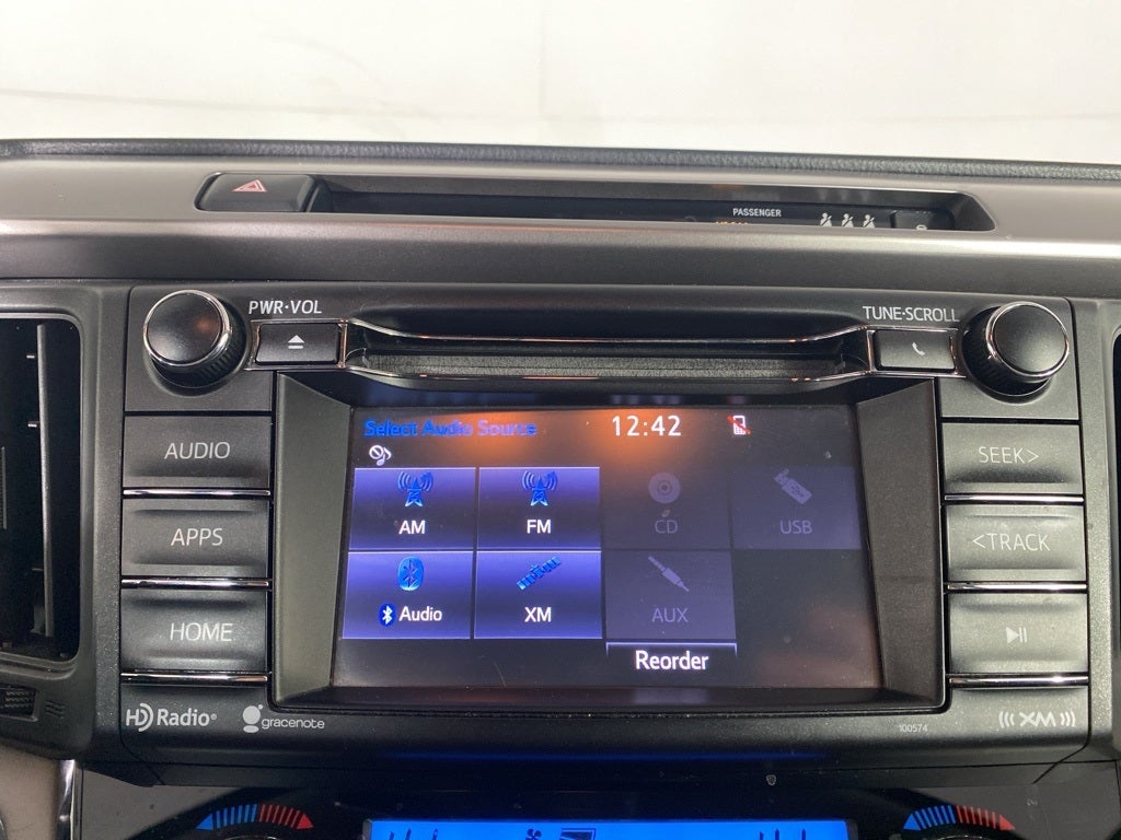 2017 Toyota RAV4 Hybrid XLE