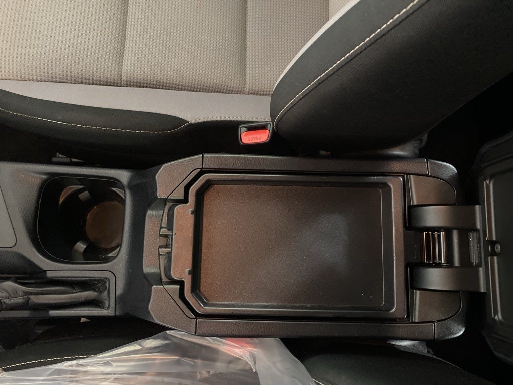 2017 Toyota RAV4 Hybrid XLE