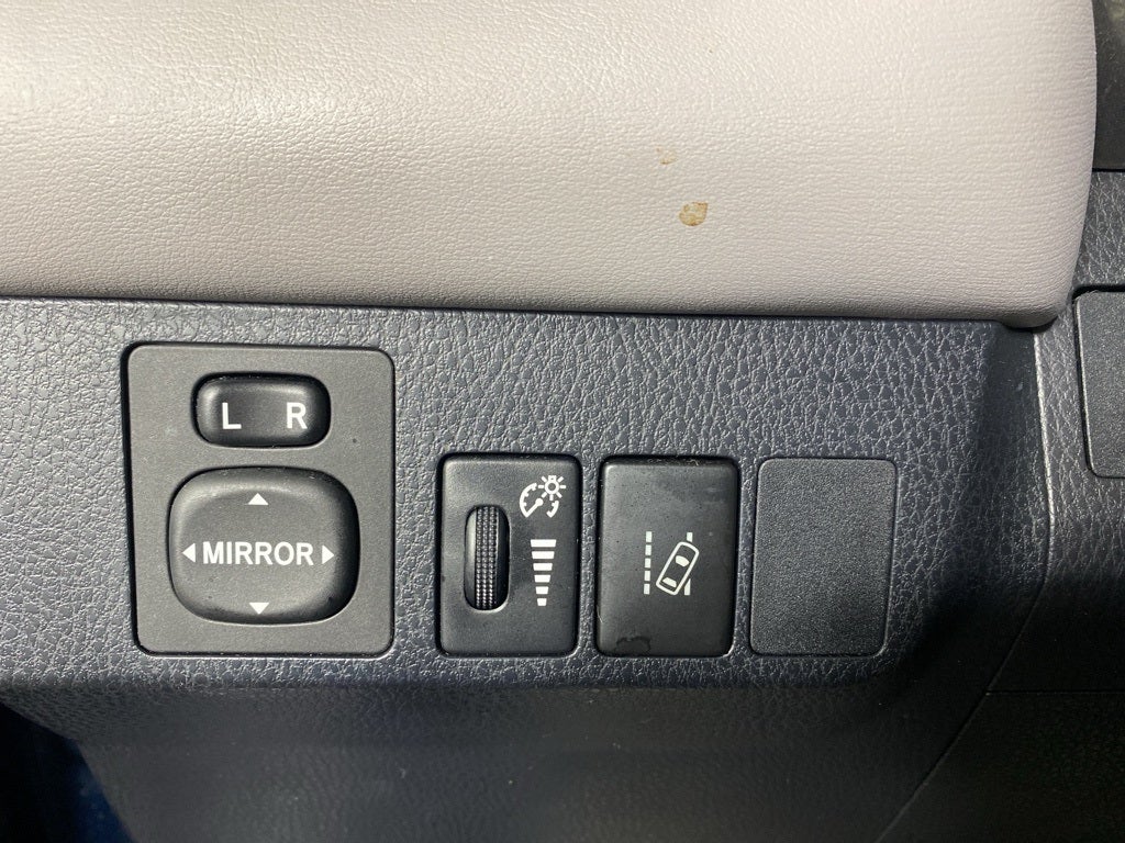 2017 Toyota RAV4 Hybrid XLE