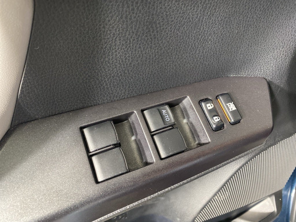 2017 Toyota RAV4 Hybrid XLE