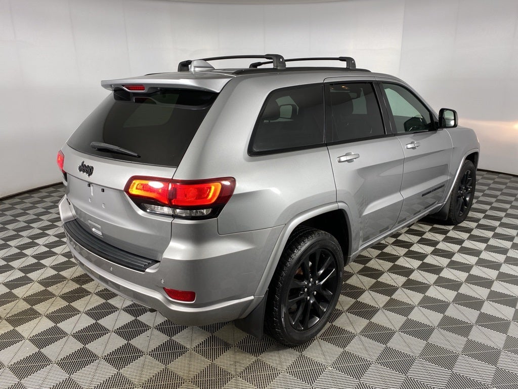 2017 Jeep Grand Cherokee Altitude